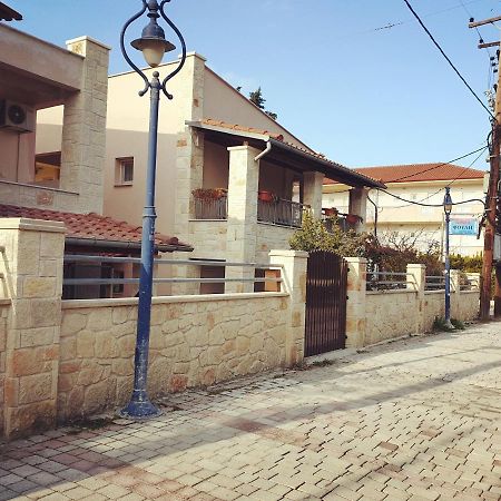Aparthotel Fouli House Pefkochori Exterior foto