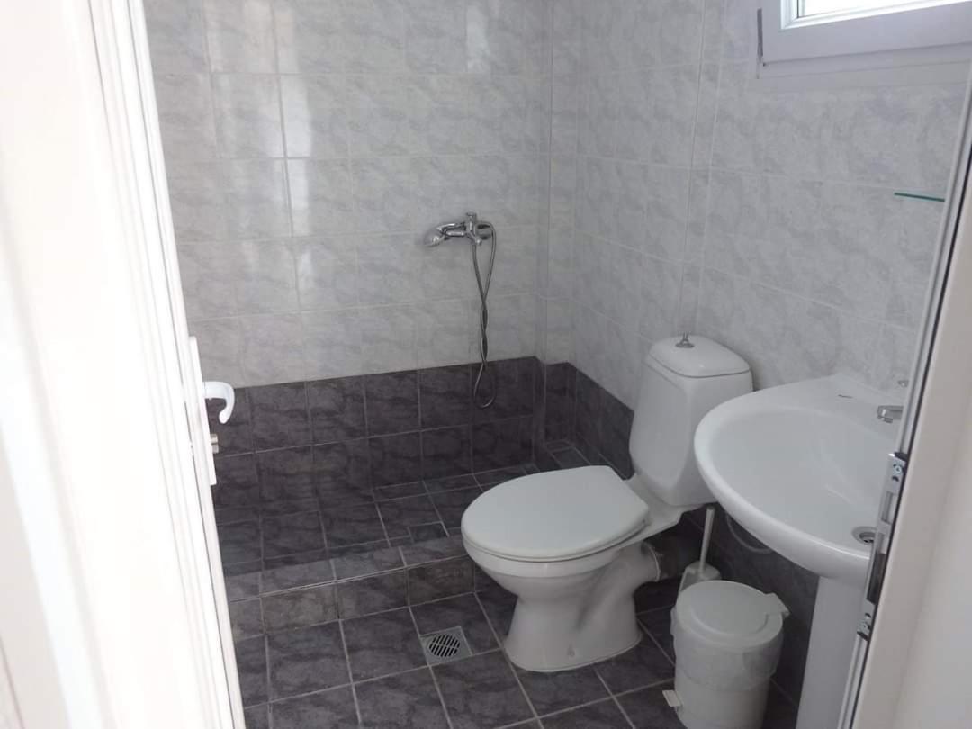 Aparthotel Fouli House Pefkochori Exterior foto